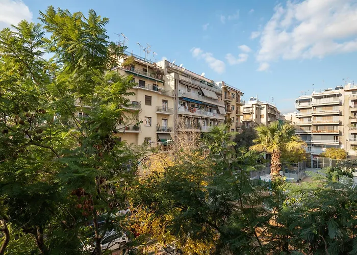 Lovely Apartment In Exarcheia
